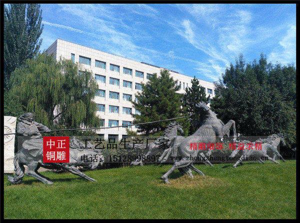 定做各种铜马雕塑 定做各种铜马雕塑