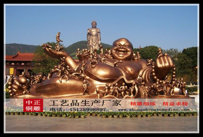 无锡灵山百子戏弥勒铜雕像大型青铜艺术珍品灵山百子戏弥勒铜雕像位于江苏无锡市太湖西北部的马山